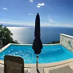 דירה Private Hanglage Mit Besonderer Ausstattung