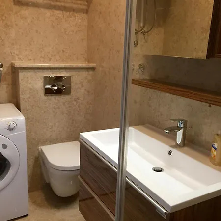 Private Hanglage Mit Besonderer Ausstattung Apartman